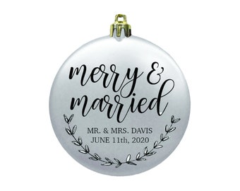 Merry & Married Custom Christmas Cricut Vinyl Download