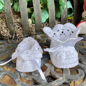 Booties heirloom christening crochet pattern, baby crochet, christening booties, thread pattern, baptismal accessories, baby pattern, baby