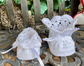 Booties heirloom christening crochet pattern, baby crochet, christening booties, thread pattern, baptismal accessories, baby pattern, baby