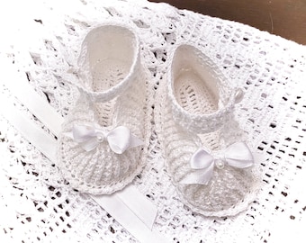 bootie princess Lilly Anne crochet thread christening pattern, baby crochet, thread christening bootie pattern, baby pattern, christening