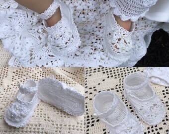 Booties Field of FLowers crochet christening thread pattern, christening baby shoes, thread crochet, crib shoes, baby crochet pattern