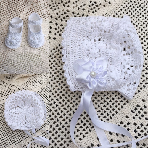 Crochet booties floral and scroll pattern baby accessories baby pattern crib shoes christening shoes crochet pattern thread crochet