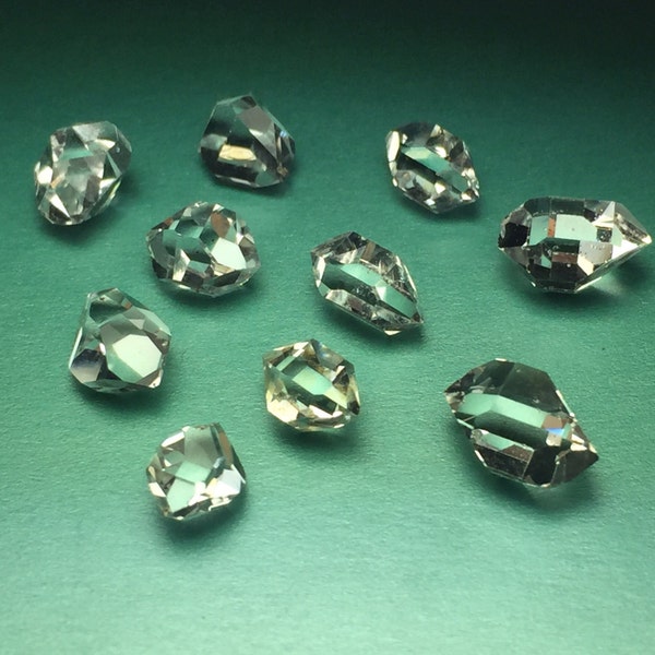 Ten (10) 4-6mm Jewelry Grade Water Clear Herkimer Diamond Quartz Crystals