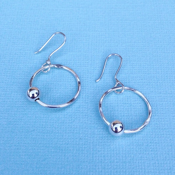 Sterling silver circle earrings, Dangle circle earrings, Silver earrings, Gift for her, Handcrafted silver earrings, Handmade