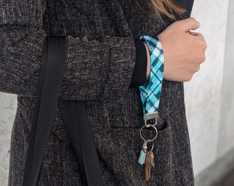 Blue Plaid Wristlet Keychain for Women, Turquoise Plaid Key Fob Wristlet Gift for Her, Keychain Wristlet Lanyard Stocking Stuffer