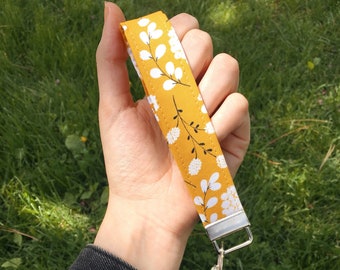 Gold Floral Wristlet Keychain, Yellow Key Fob Wristlet, Keychain Wristlet Lanyard, keychain for woman