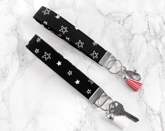 Wristlet Keychain, Black Star Key Fob Wristlet, Boho Star Keychain Wristlet Lanyard, Modern keychain for woman, Gift for Her