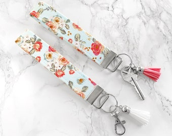Wristlet Keychain, Floral Key Fob Wristlet, Boho Keychain Wristlet Lanyard, Modern keychain for woman, Gift for Her