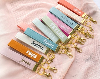 Personalized Name Keychain Wristlet for Women, Cute Sweet Sixteen Key Fob Gift, Monogram Key Lanyard for Her, Christmas Gift for Her