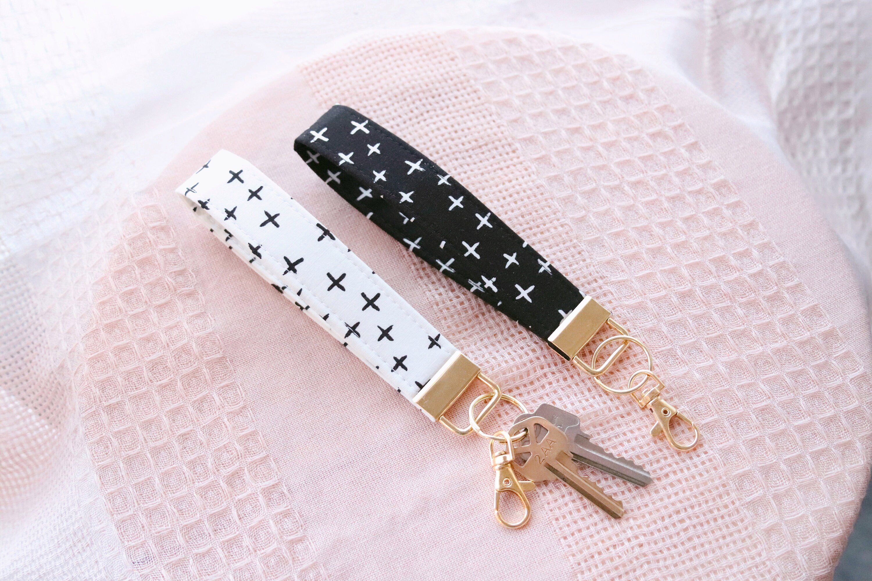 Jules Products Wristlet Key Chain Fob Be Nice