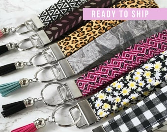 Custom Wristlet Keychain for Women, Keychain with tassel, Key Fob Wristlet, Key Wristlet Lanyard, Mothers Day Gift, Gift for Mom