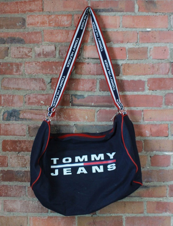 vintage tommy hilfiger duffle bag
