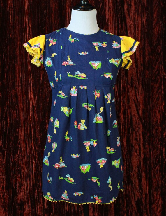 Women's Vintage 60's Blue And Yellow Mushroom Prin