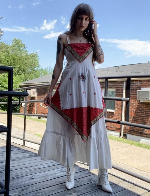 Women's Vintage 70's White Bandana Apron Dress - S