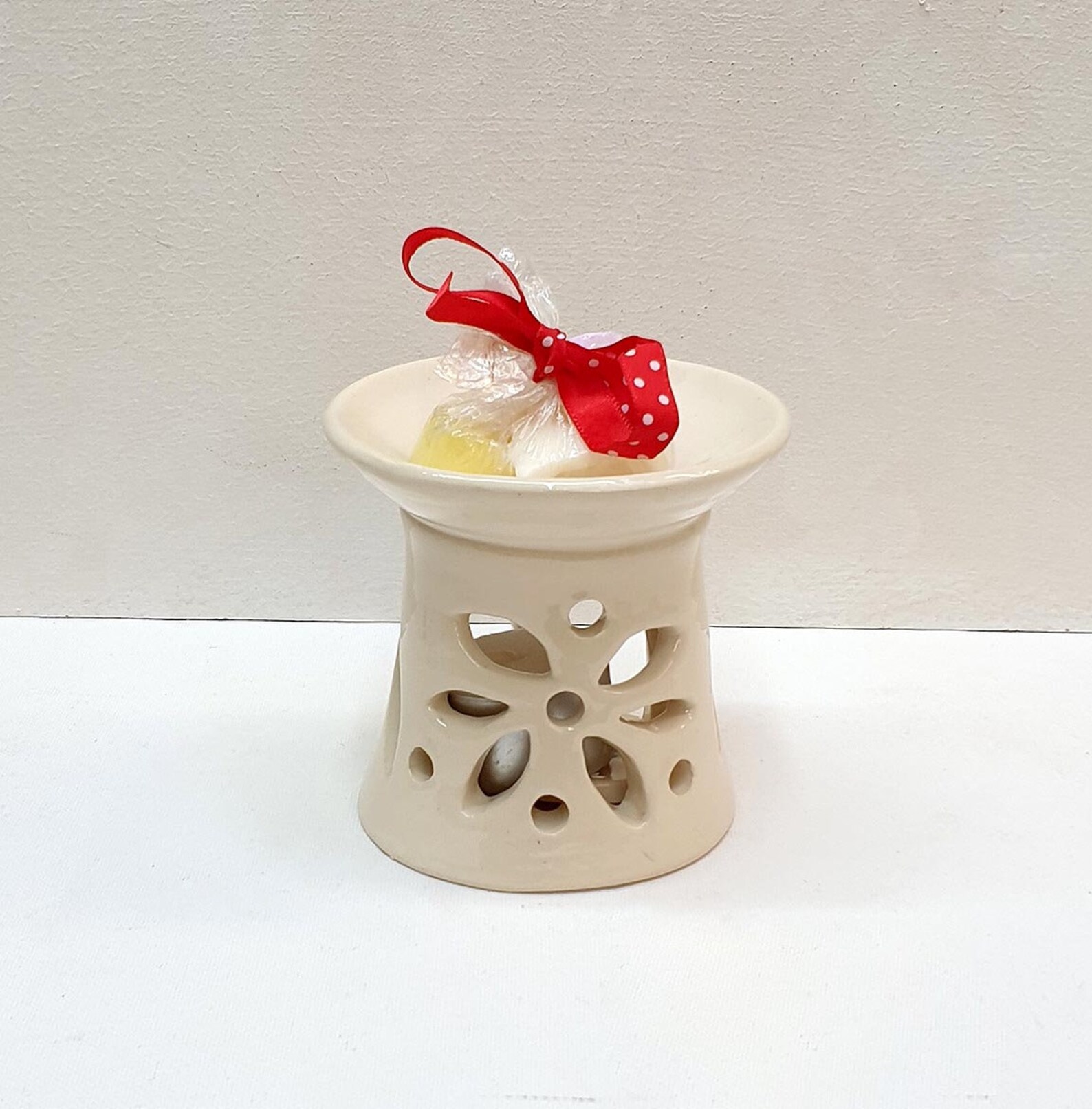 Small ceramic tea light holder/oil burner with a blue Etsy