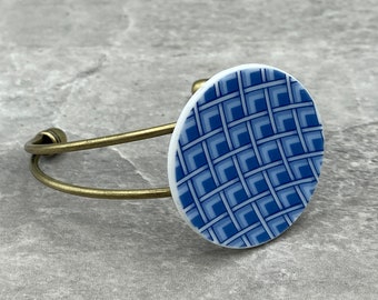 Blue Print Geometric Pattern Plate Cuff Bracelet