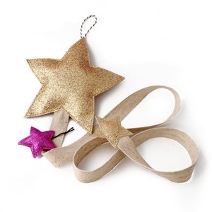 Gold star wall hanging - Hair clip hanger - Hair bow holder - Hair accessories organizer -  Girl&#39;s room decor