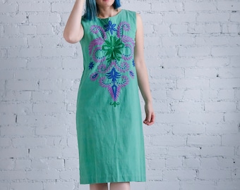 Vintage 1960s mod Mexican embroidery shift dress