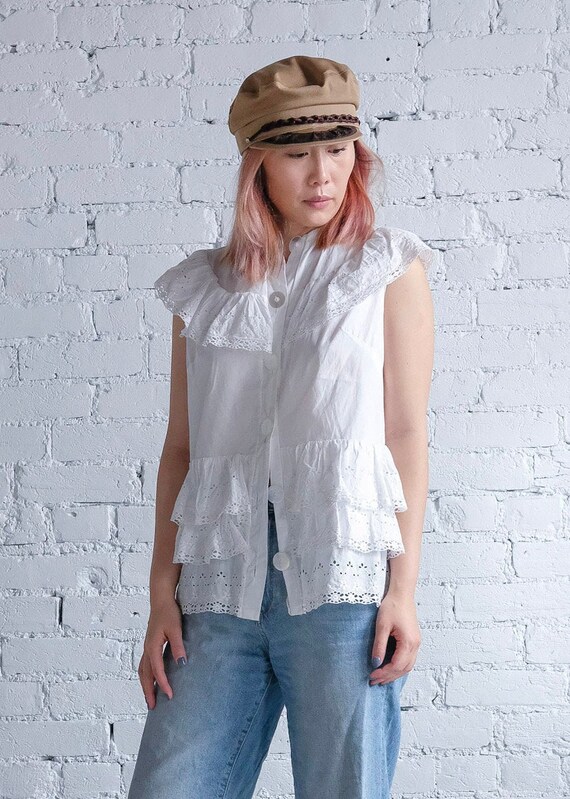 Vintage 1960s white eyelet frills cotton top