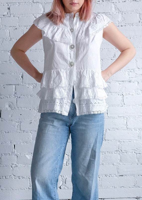 Vintage 1960s white eyelet frills cotton top - image 4