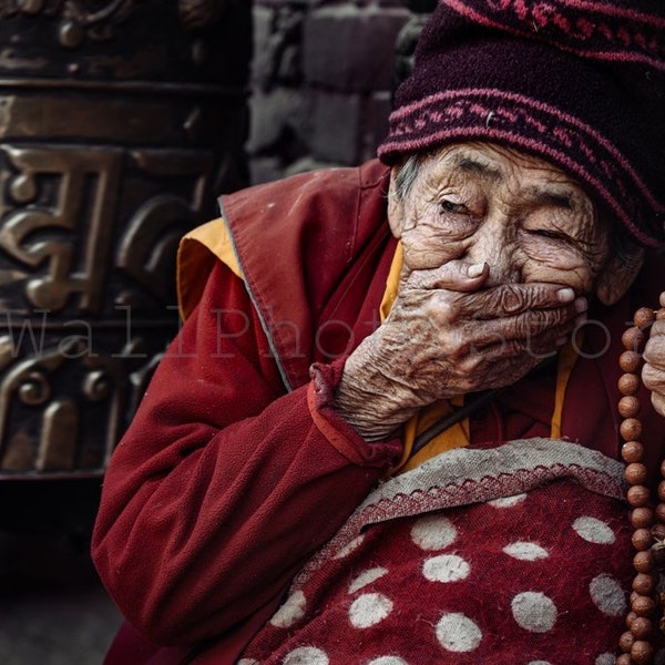 Photo of old Woman at Boudhanath stupa in Kathmandu, Nepal Photography, Woman Portrait, Nepal Wall Art Print, Woman Poster, Nepal Wall Decor