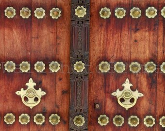 Zanzibar Door Photography, Royal Doors of Zanzibar, Old Wooden Carved Door, Door Knocker, Door Wall Art Print, Architecture Photography