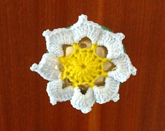 Door knob Cover Flower Crochet. Personalized dummy Door Decor. Child safe Protection against Bumps. Stylish Accent Cozy Drawers Closet Pulls