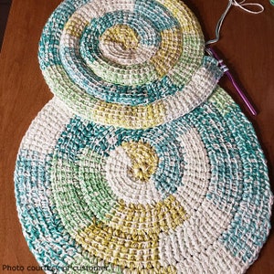 PATTERN for Tunisian Crochet Spiral Rug. Vortex look, Size adjustable to Blanket. Self striping yarn. Easy Instructions, Link to Video image 7