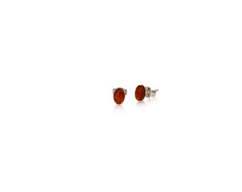 Amber stud earrings, natural amber, flat oval, 7 x 5 mm, 925 silver