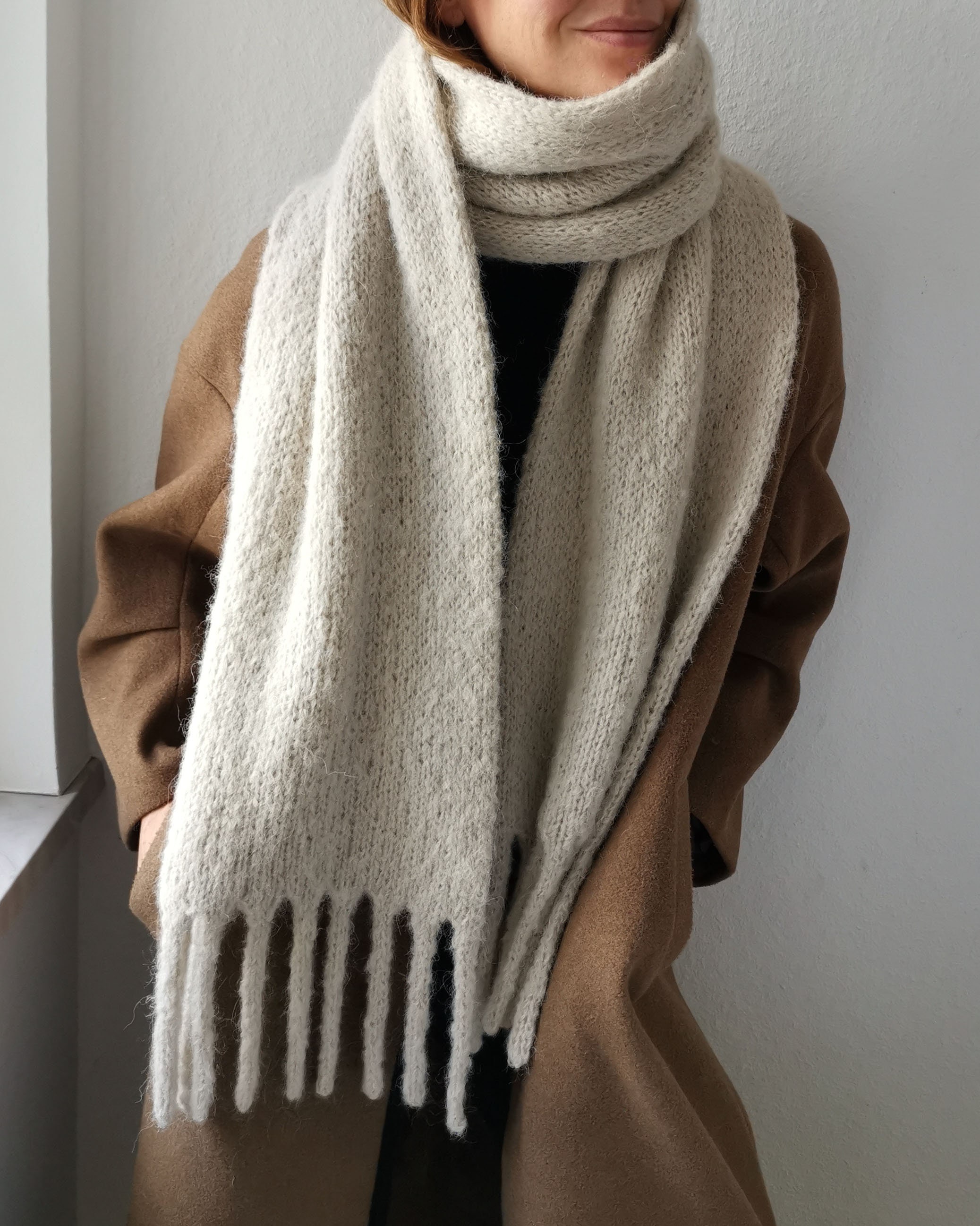 スカーフ BAUM UND PFERDGARTEN Woman Scarf Brown 23884 C8178 Baum Und Pferdgarten Outlet: Scarf woman - Brown | Baum Und