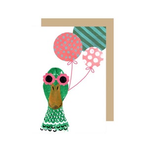 Canard avec carte d'anniversaire de ballons