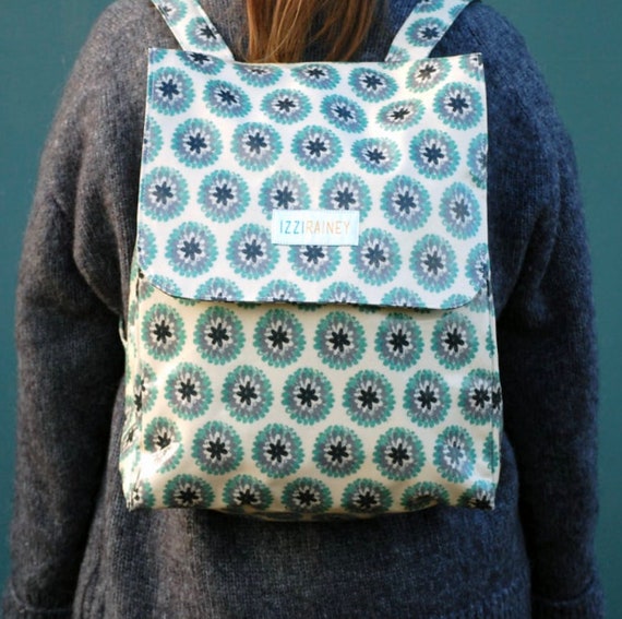 Small Dahlia Back Pack - Etsy display picture 3