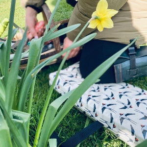 Swallow Garden Kneeler