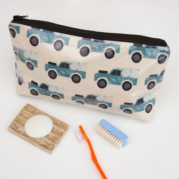 Land Rover Toiletry Bag