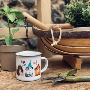 Party Guinea Pig Enamel Mug