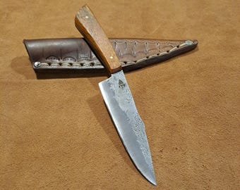 Compagnon de bushcraft forgé à la main avec étui fait main