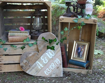 Love Heart Wedding Sign- Handmade & CUSTOMISABLE | Wedding Signage | Rustic Wedding Theme | Hand-painted Signage