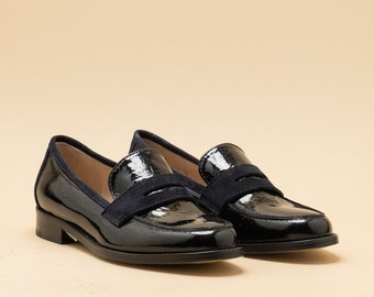 Woman flat loafer, Black leather woman loafer, Navy blue woman loafer; Italian leathers woman loafers, Woman flat shoes