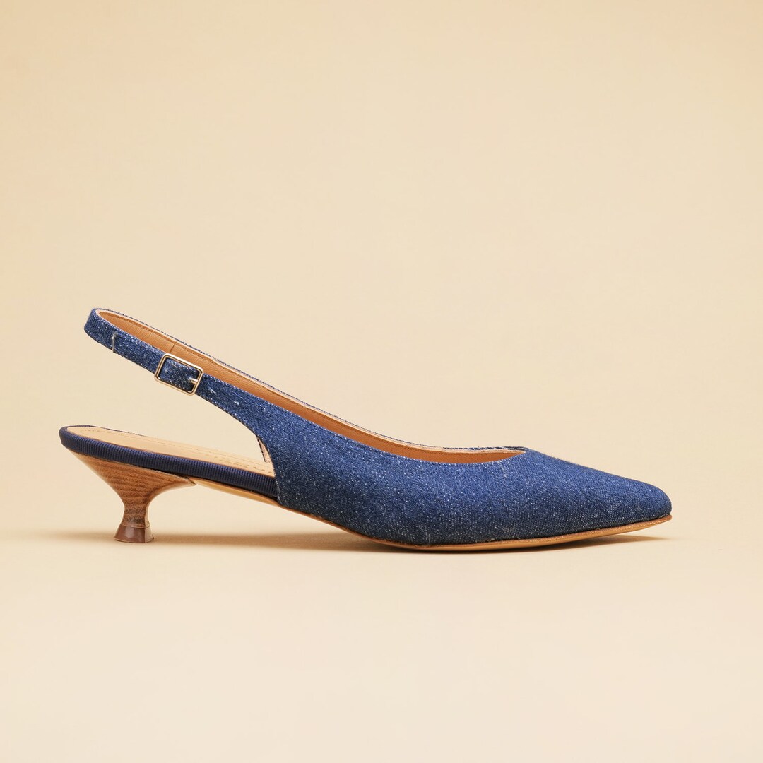 CLASSIC HIGH SLINGBACK NAVY BLUE CALFSKIN