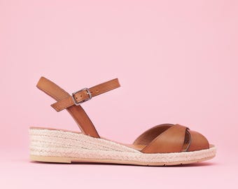 Low heel wedge espadrilles in camel leather , Cord wedge sandals in leather, low heel leather summer sandal