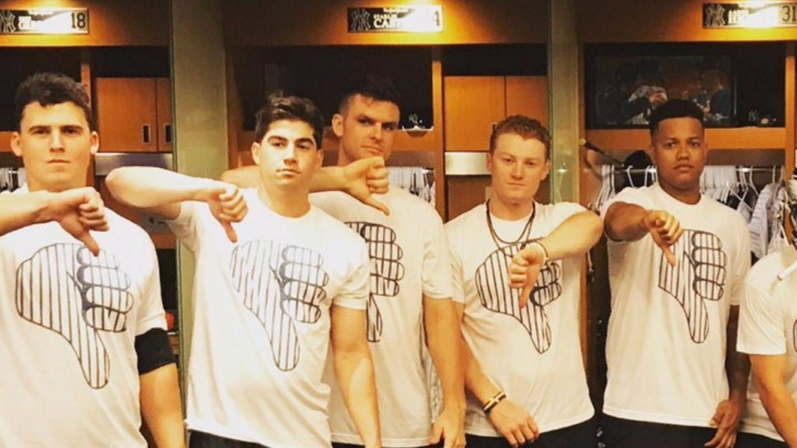 New York Yankees Thumbs Down T-Shirts, Hoodie, Tank