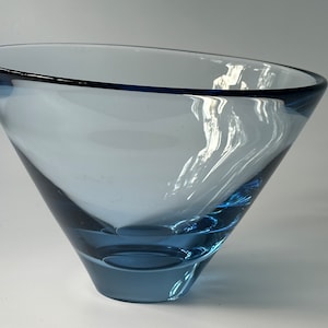 Large Ice blue &quot;Thule&quot; glass bowl by Per Lütken for Holmegaard, Mid Century Danish Design