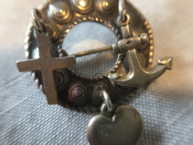anchor and heart 1930s Norwegian so called solje hope and love silver brooch Faith 830 silver circle with dangling silver cross