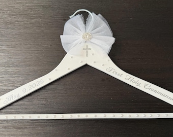 Percha personalizada para comunión, bautizo y boda