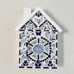 Blue and White Mosaic Birdhouse Wall Art Sign – Ceramic Plate Shard Design with Glass Knob, Rustic Cottage Decor, Unique Bird Lovers Gift!