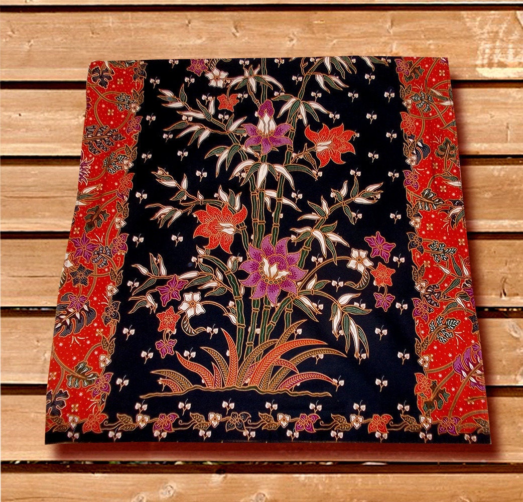 Housse de Coussin Tissu Batik Couleur Rouge et Noire Pour Canapés, Lits, Bain de Soleil...