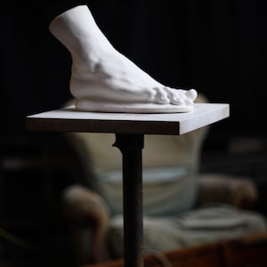 Plaster of Paris Foot sculpture by Old Master Bernini, Bronze Sculpture and Marble Carving Available image 3