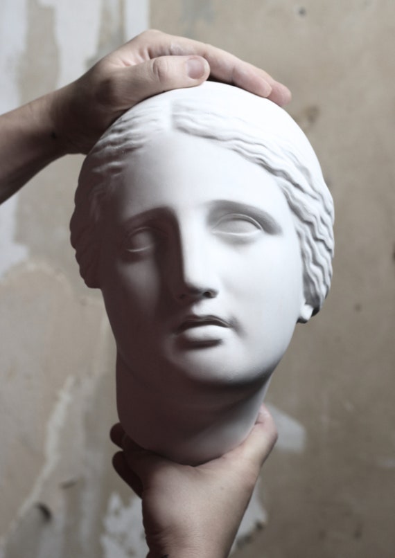 ニオベの肖像画マスク、手作りの石膏像、ギリシャ神話の古典的な壁の