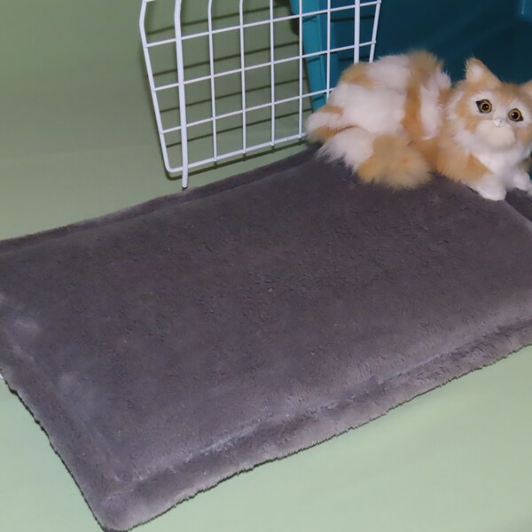 Transport box cushion, 42 x 25 cm, ready to ship, cushion for transport boxes, made from wellness fleece and cotton