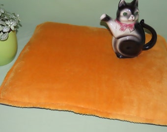 Cat cushion, 60 x 50 cm, ready to ship, lying cushion made of cuddly wellness fleece, cuddly cushion, cat bed, soft mattress,